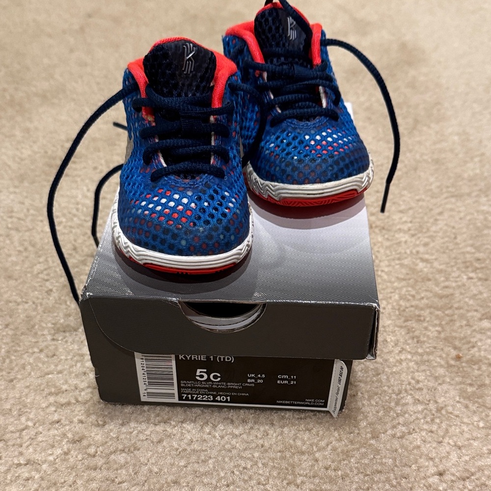 Kyrie Irving toddler sneakers Size 5C
